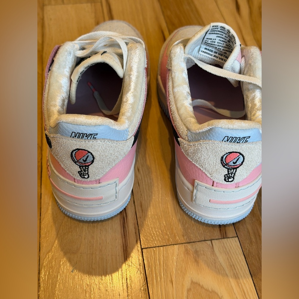 Nike Air Force 1 Shadow "Hoops Pack" sneakers in the Medium Soft Pink colorway. - Picture 7 of 8